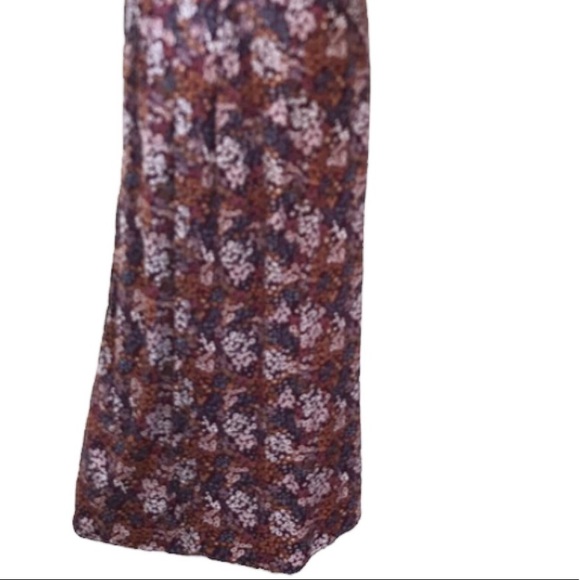 Floral Dress w/ Smocked Bodice / Tulip 3/4 length sleeves - Picture 11 of 16